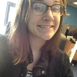 Meet your Posher, Caitlin